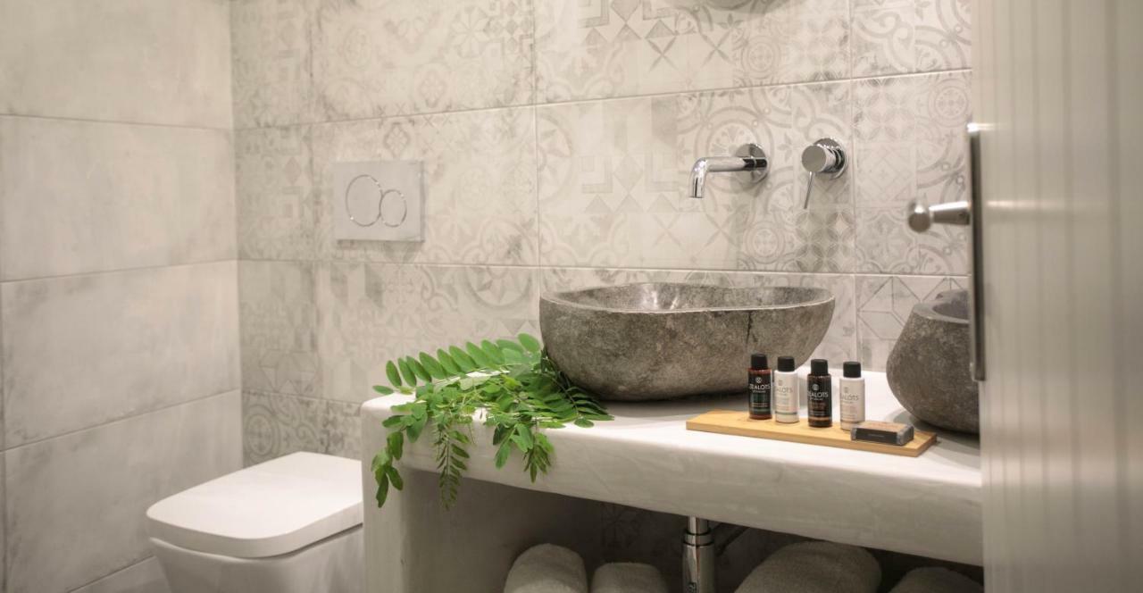Kissos Luxury Suites Naxos City 外观 照片